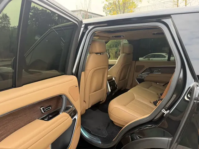 Land Rover Range Rover — Фото автомобиля 4