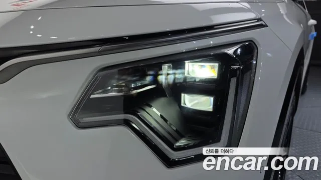 Kia Niro The All New Niro Signature — Фото автомобиля 22