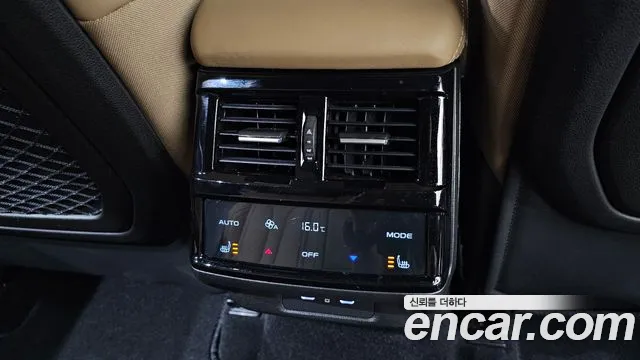 Renault-KoreaSamsung Grand Koleos Grand Koleos — Фото автомобиля 19