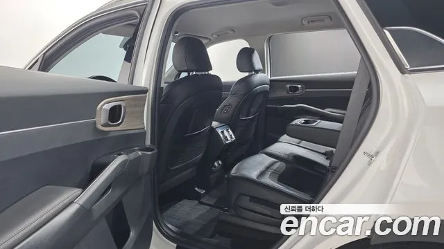 Kia Sorento Sorento 4-е поколение Дизель 2.2 2WD — Фото автомобиля 17