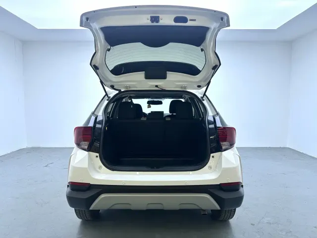 Toyota YARiS L Zhi Xuan — Фото автомобиля 9