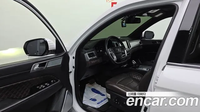 KG_Mobility_Ssangyong Rexton All Rexton Дизель 2.2 4WD — Фото автомобиля 10