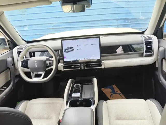 iCAR 03 — Фото автомобиля 12