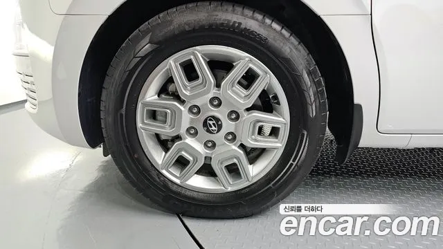 Hyundai Staria Staria Карго 3 места — Фото автомобиля 5