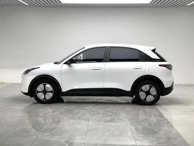 Geely Starry Wish — Фото автомобиля 7