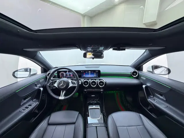 Mercedes-Benz A-Class — Фото автомобиля 17
