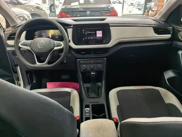 Volkswagen Tharu — Фото автомобиля 9
