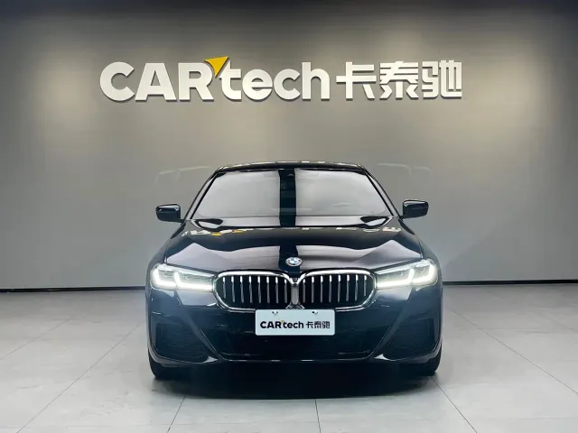BMW 5 Series — Фото автомобиля 2