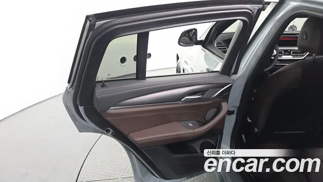 BMW X4 G02 — Фото автомобиля 14