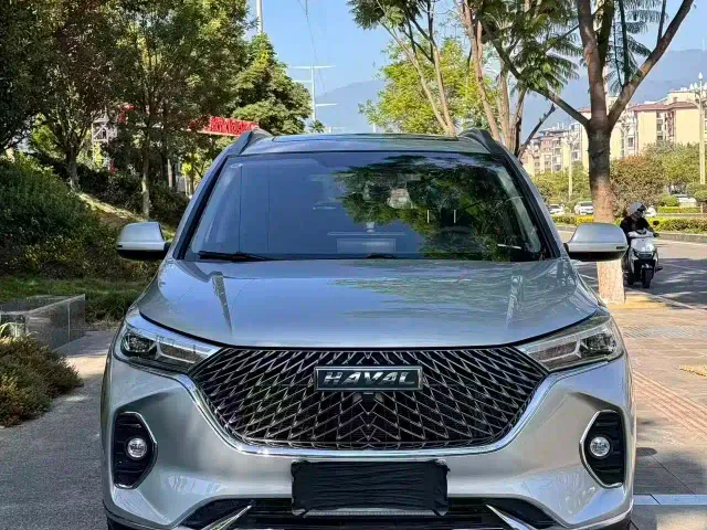 Haval M6 — Фото автомобиля 2