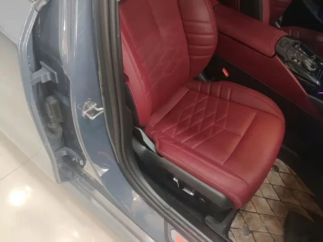 BMW 5 Series — Фото автомобиля 24