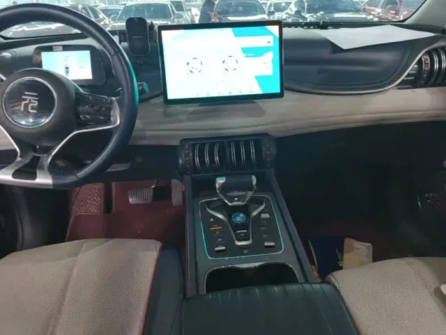 BYD Yuan PLUS — Фото автомобиля 12