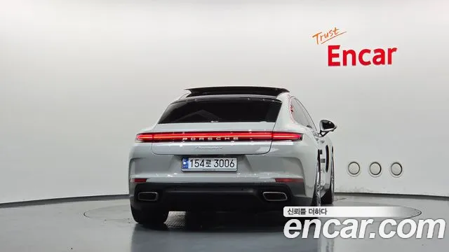 Porsche Panamera 976 — Фото автомобиля 4