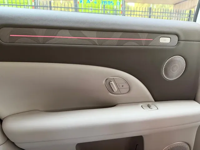 IM Motors IM LS6 2026 Pure Electric Max — Фото автомобиля 12