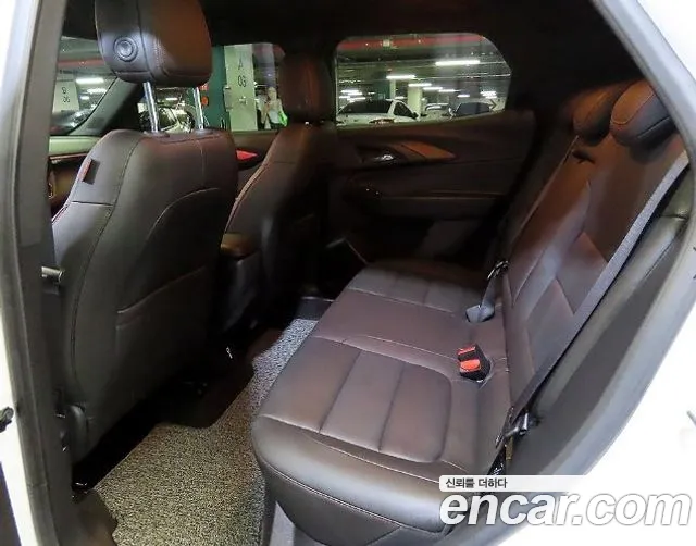 Chevrolet Trailblazer — Фото автомобиля 12