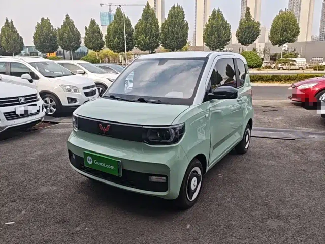 Фотография автомобиля — Wuling Hongguang Mini EV