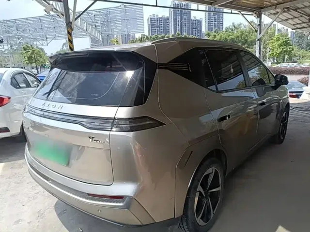 GAC Aion Y — Фото автомобиля 6