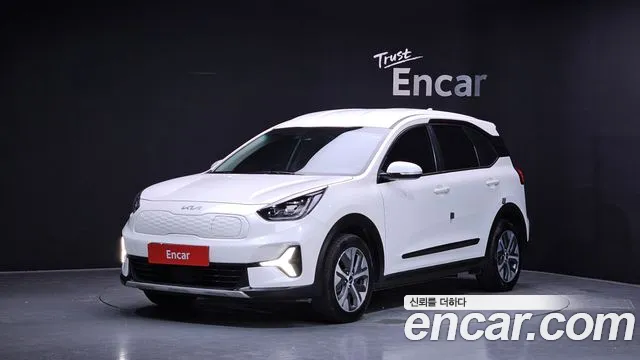 Фотография автомобиля — Kia Niro