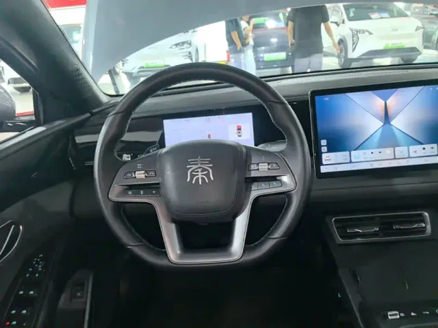 BYD Qin L — Фото автомобиля 10