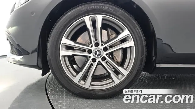 Mercedes-Benz E-Class W213 — Фото автомобиля 5