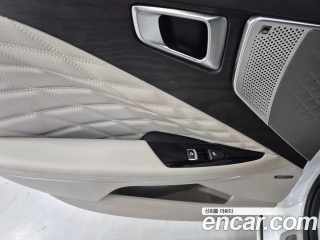 Kia K8 K8 Hybrid — Фото автомобиля 16