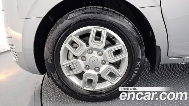 Hyundai Staria Staria Карго 5 мест — Фото автомобиля 5
