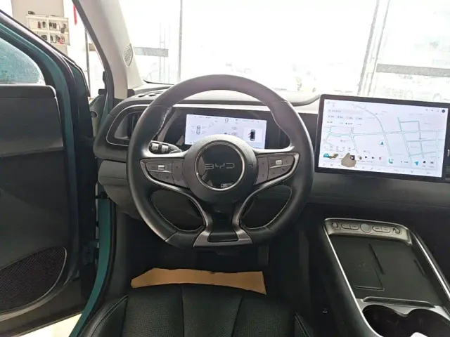 BYD Sealion 05 EV — Фото автомобиля 10