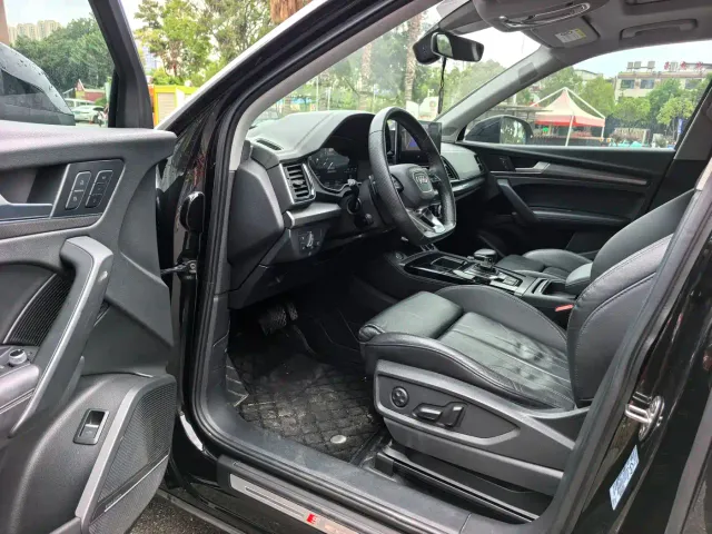 Audi Audi Q5L 2022 45T Luxury Dynamic — Фото автомобиля 4