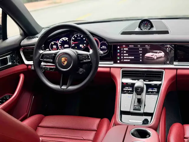 Porsche Panamera — Фото автомобиля 6
