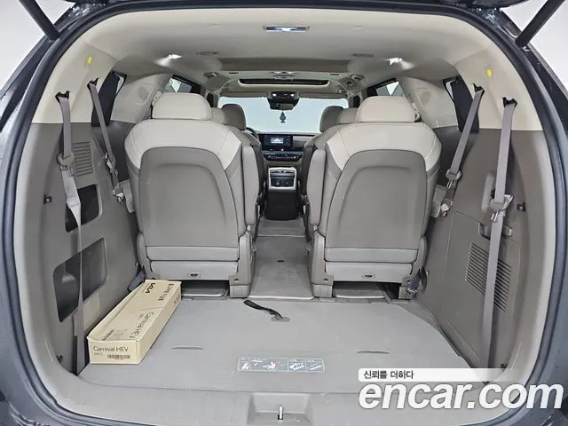Kia Canival Новый Carnival 4 поколение Бензин 9 мест Signature — Фото автомобиля 19