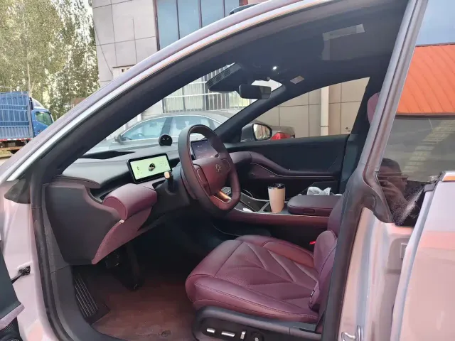 Nio ET5 Touring — Фото автомобиля 3