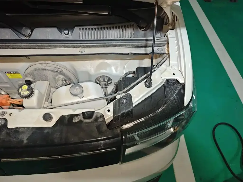 Wuling Motors Hongguang MINIEV 2022 GAMEBOY 200km Play Edition LFP — Фото автомобиля 22