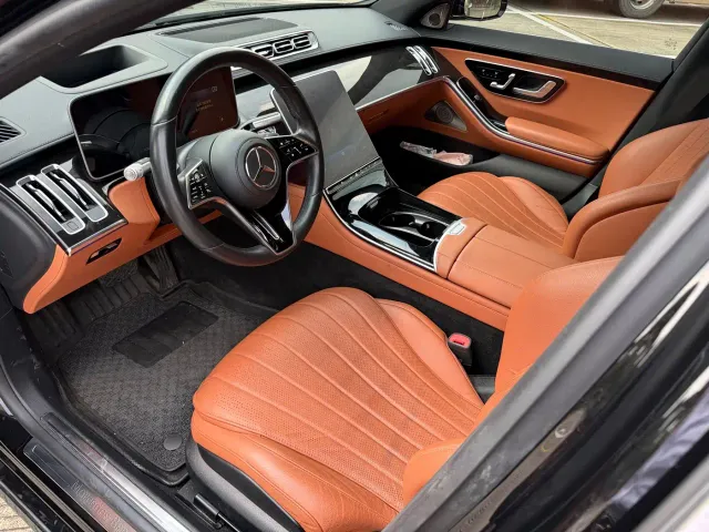 Mercedes-Benz S-Class — Фото автомобиля 4