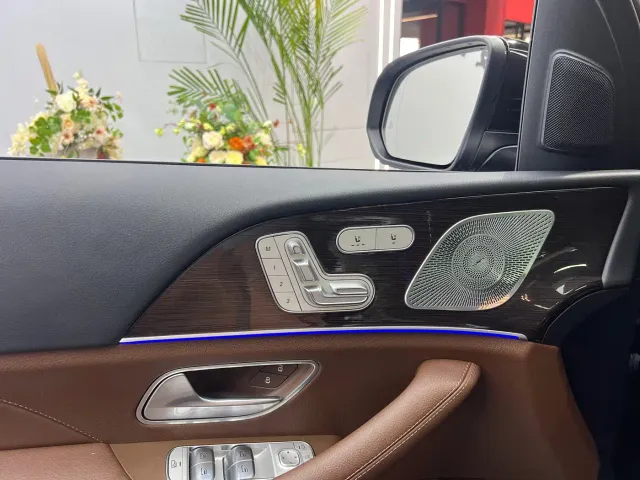 Mercedes-Benz GLE-Class — Фото автомобиля 7