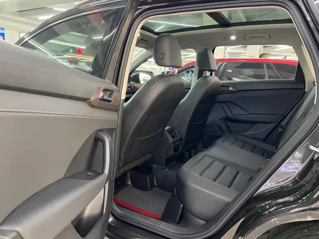 Volkswagen Tharu — Фото автомобиля 8
