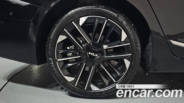 Kia K8 (New) Hybrid — Фото автомобиля 6