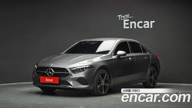 Фотография автомобиля — Mercedes-Benz A-Class W177