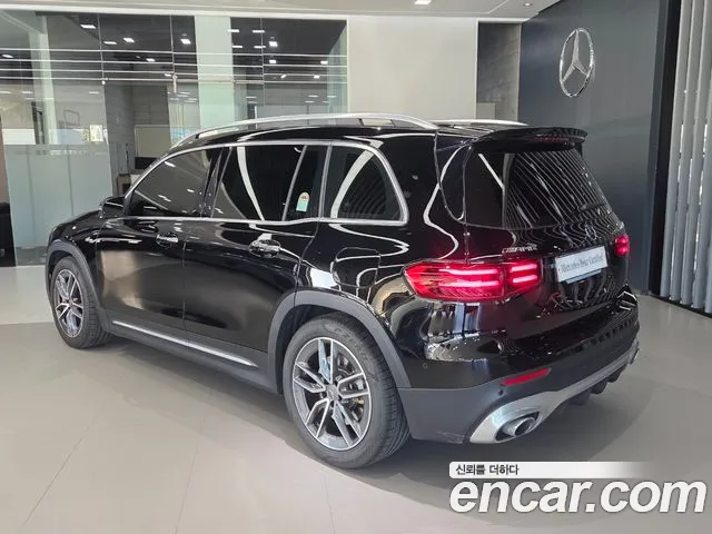 Mercedes-Benz GLB-Class — Фото автомобиля 2