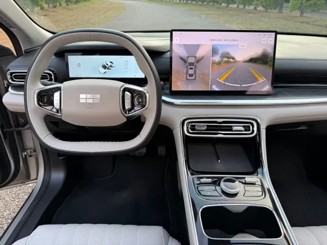 Geely Galaxy Stellar 6 — Фото автомобиля 20