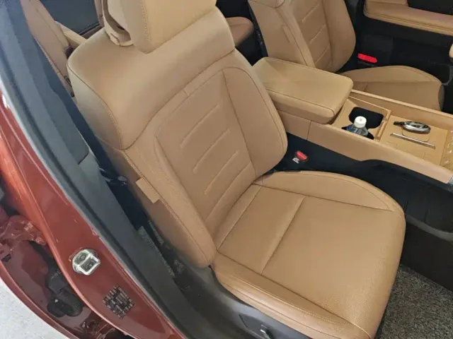 Hyundai Santa Fe — Фото автомобиля 24