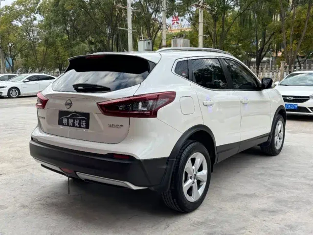 Nissan Qashqai — Фото автомобиля 9