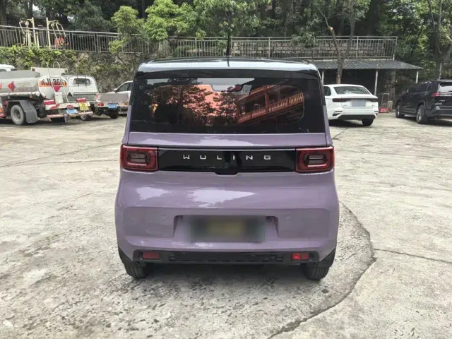 Wuling Hongguang Mini EV — Фото автомобиля 14