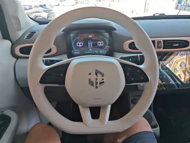 Leapmotor T03 — Фото автомобиля 10