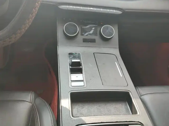Exeed LX — Фото автомобиля 16