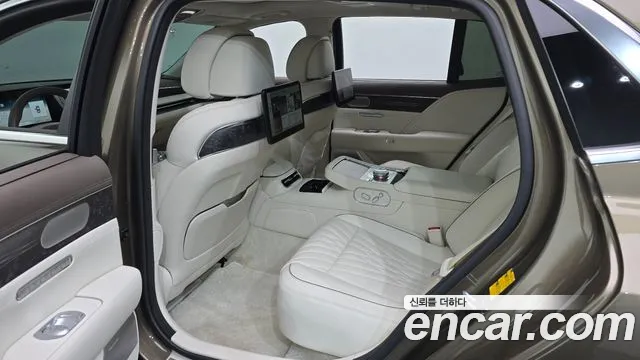 Genesis G90 RS4 — Фото автомобиля 27