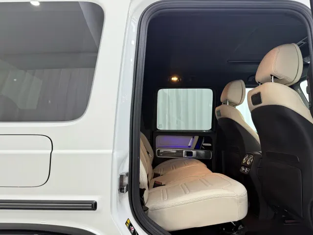 Mercedes-Benz G-Class — Фото автомобиля 14