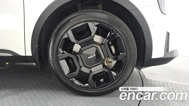 Kia Sorento Новый Sorento 4 поколение Бензин 2.5T 2WD — Фото автомобиля 18