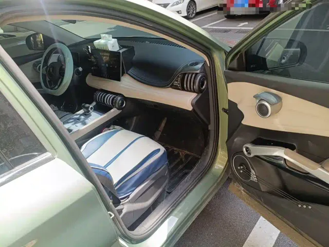 BYD Yuan PLUS — Фото автомобиля 19