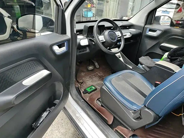 Wuling Hongguang Mini EV — Фото автомобиля 15