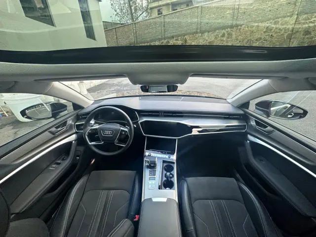 Audi A7L — Фото автомобиля 5